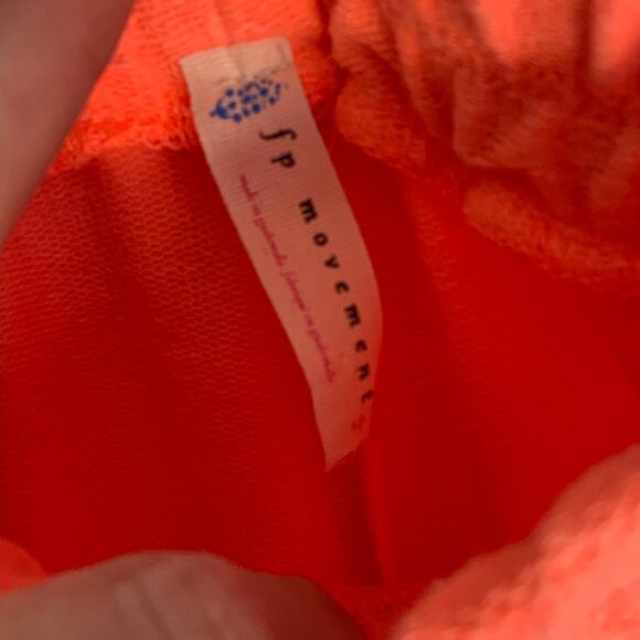 FP Movement joggers‎ size small - Picture 3 of 6